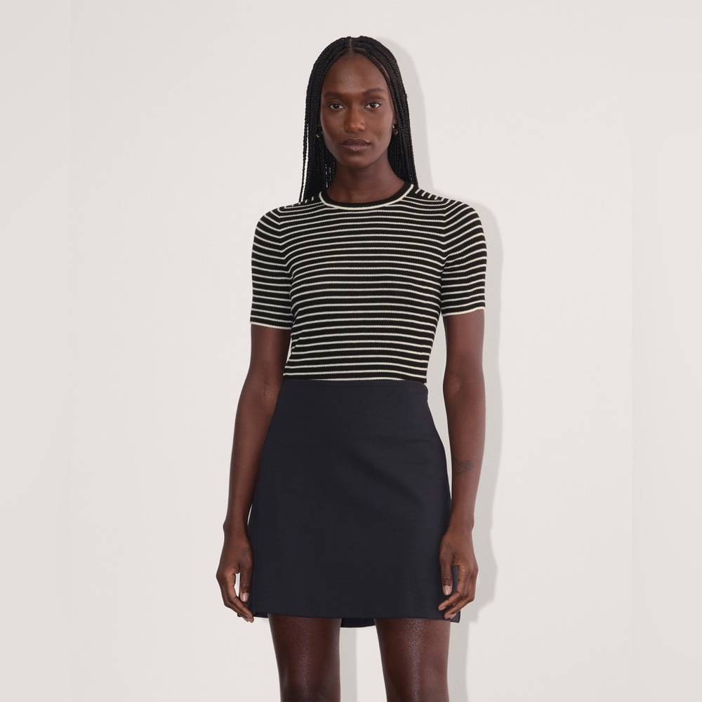 EVERLANE - Sweater Tee in Ultrasoft Merino - Black and White - XS